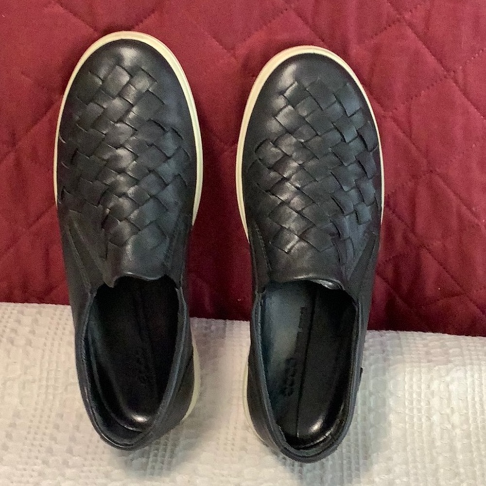 Ecco soft 7 Woven slip-on sz 38